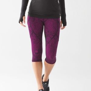 Lululemon Outrun 17" Crop leggings paisley 4